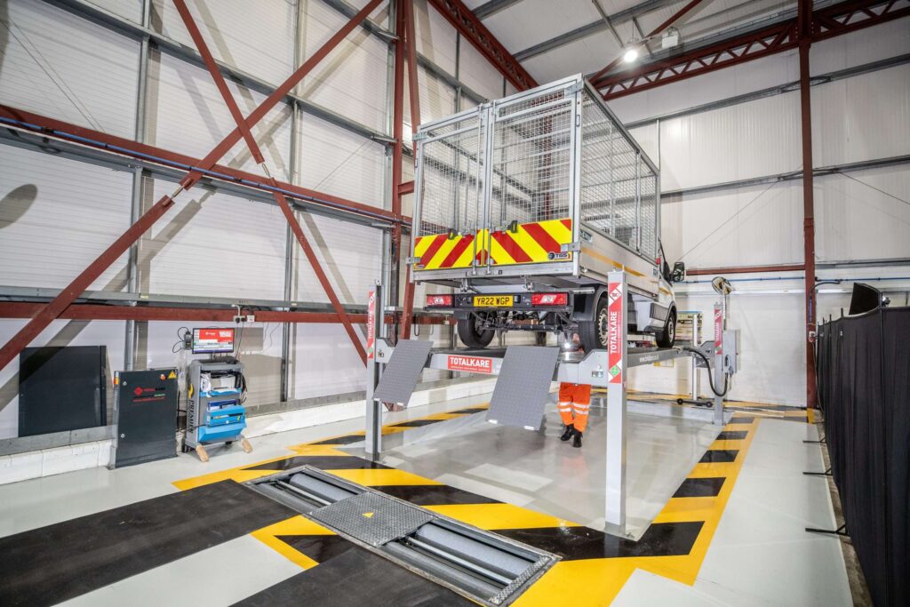 Class 7 MOT Station Insurance: Commercial Vehicle Testing Coverage | Insure24