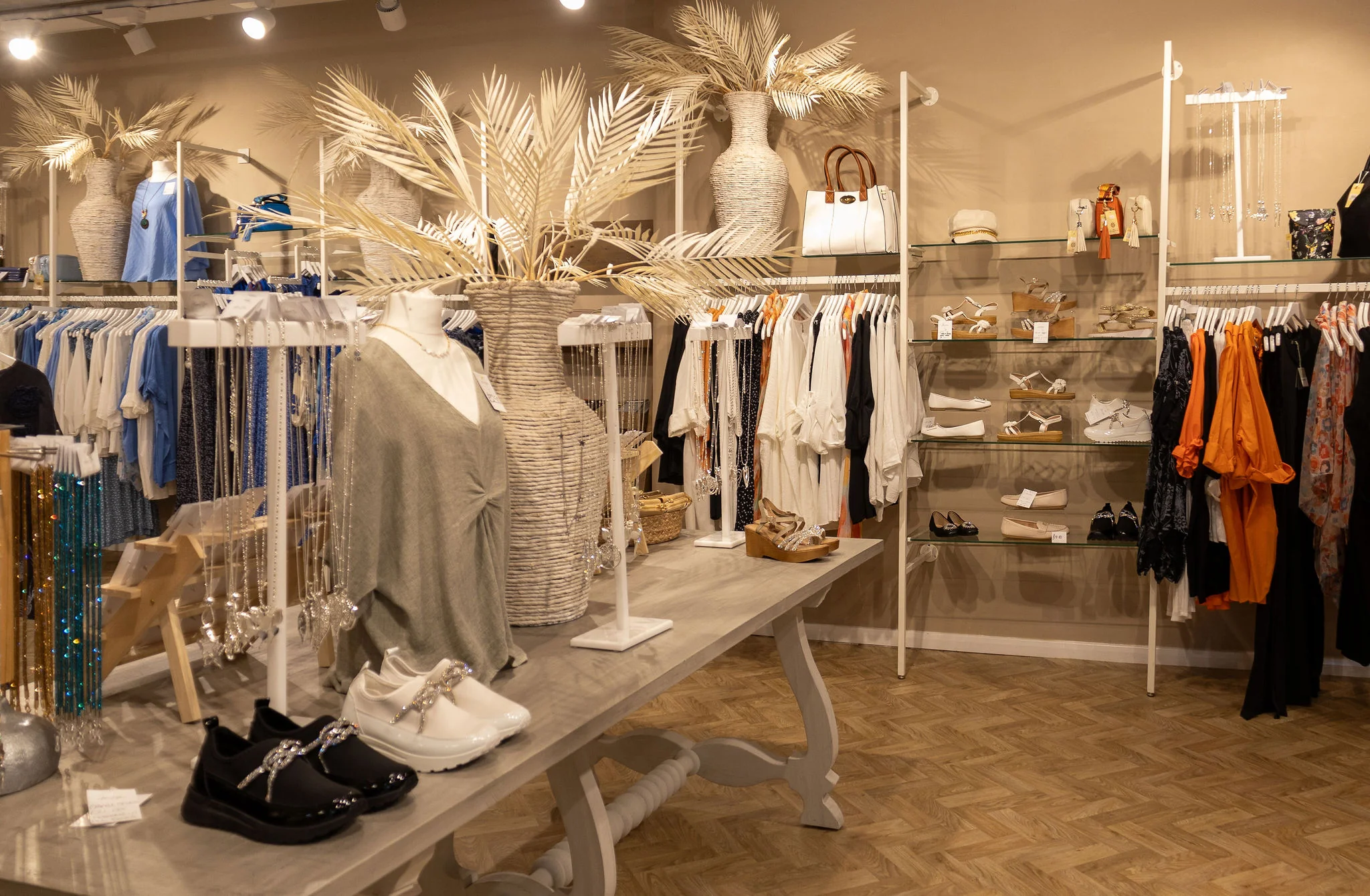 Vintage Clothing Shop Insurance: Complete Protection Guide for Retro Retailers