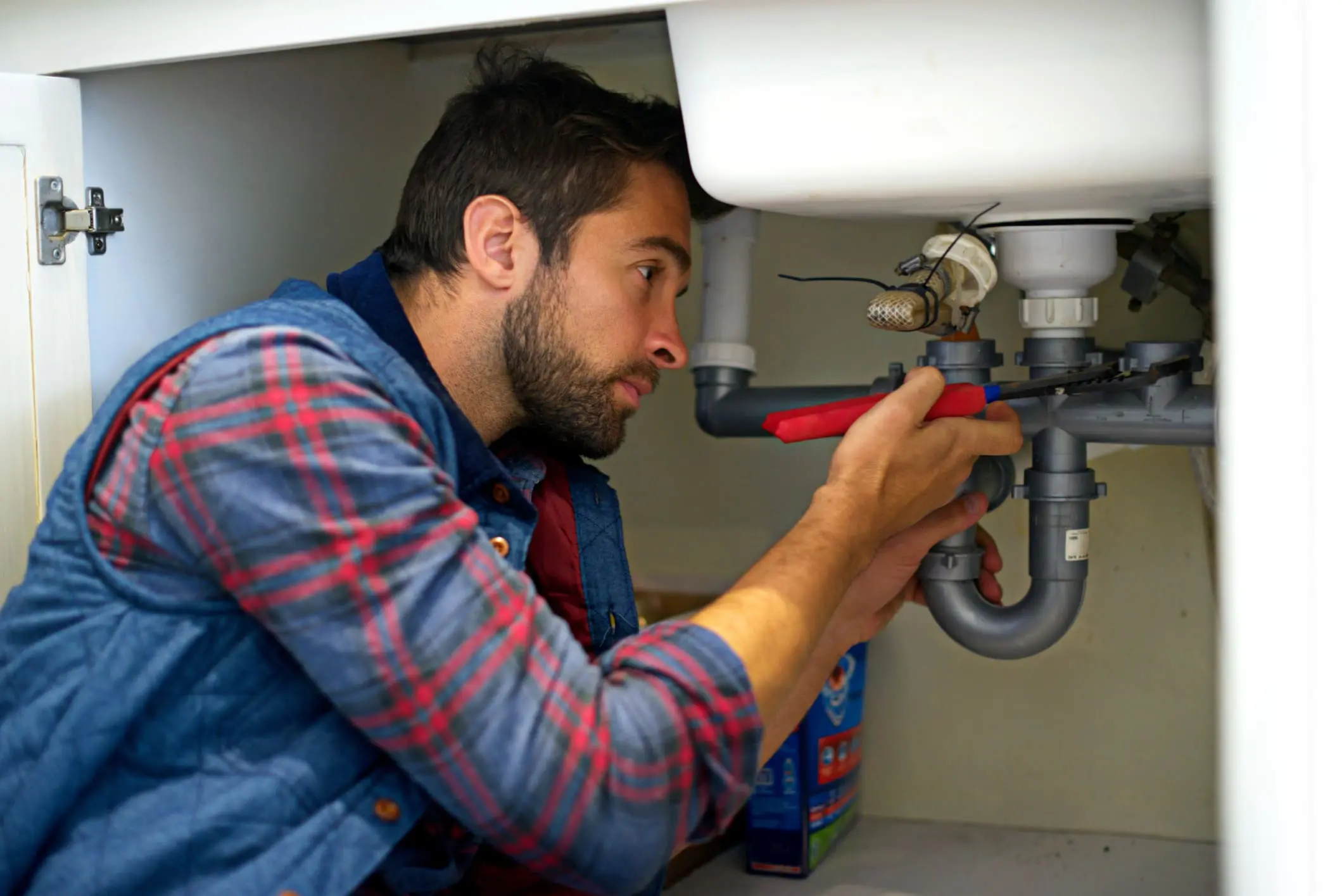 Plumber Contract Works Insurance: Essential Protection for Plumbing Contractors
